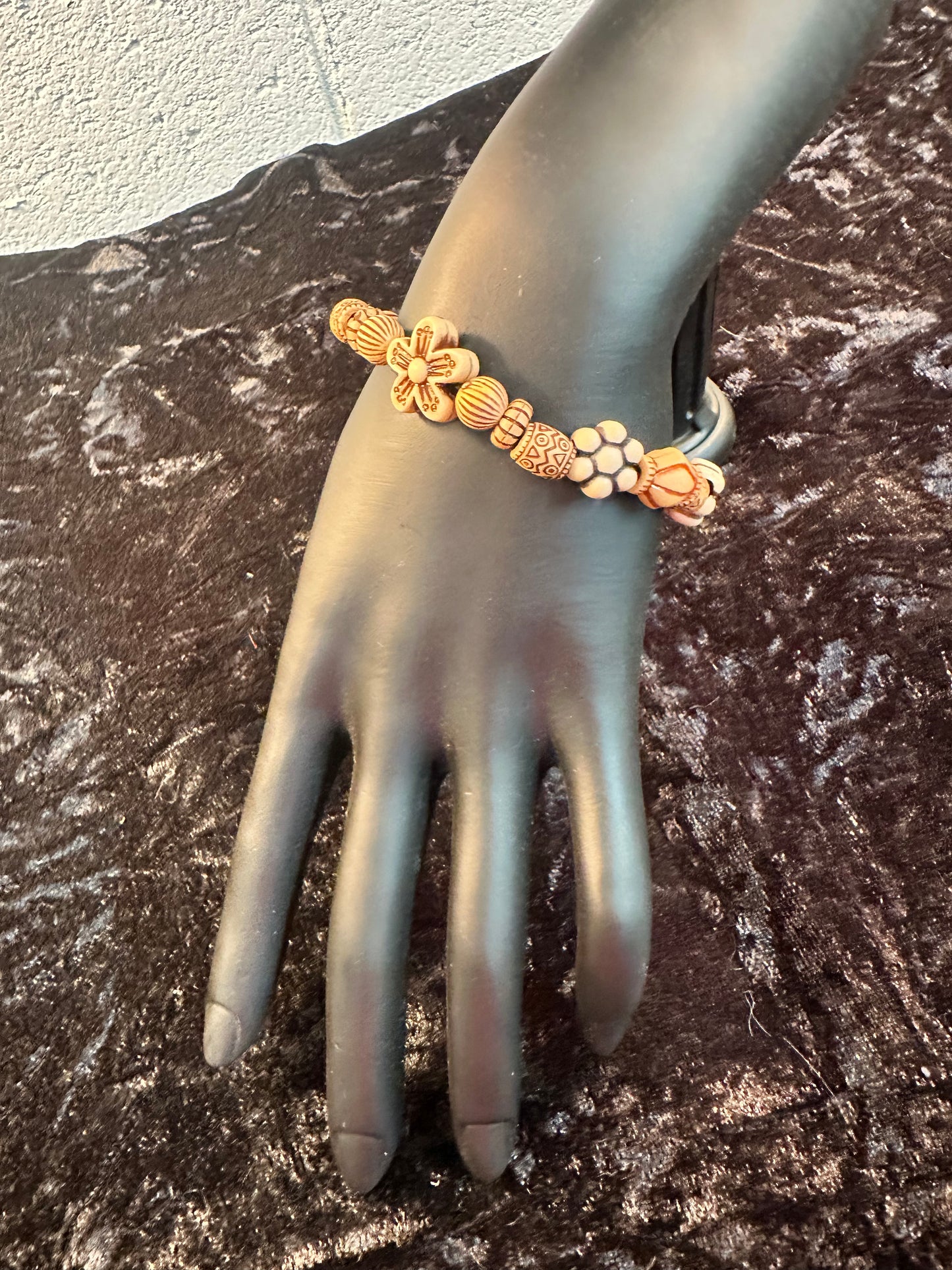 Island Vibe Flower Bracelet