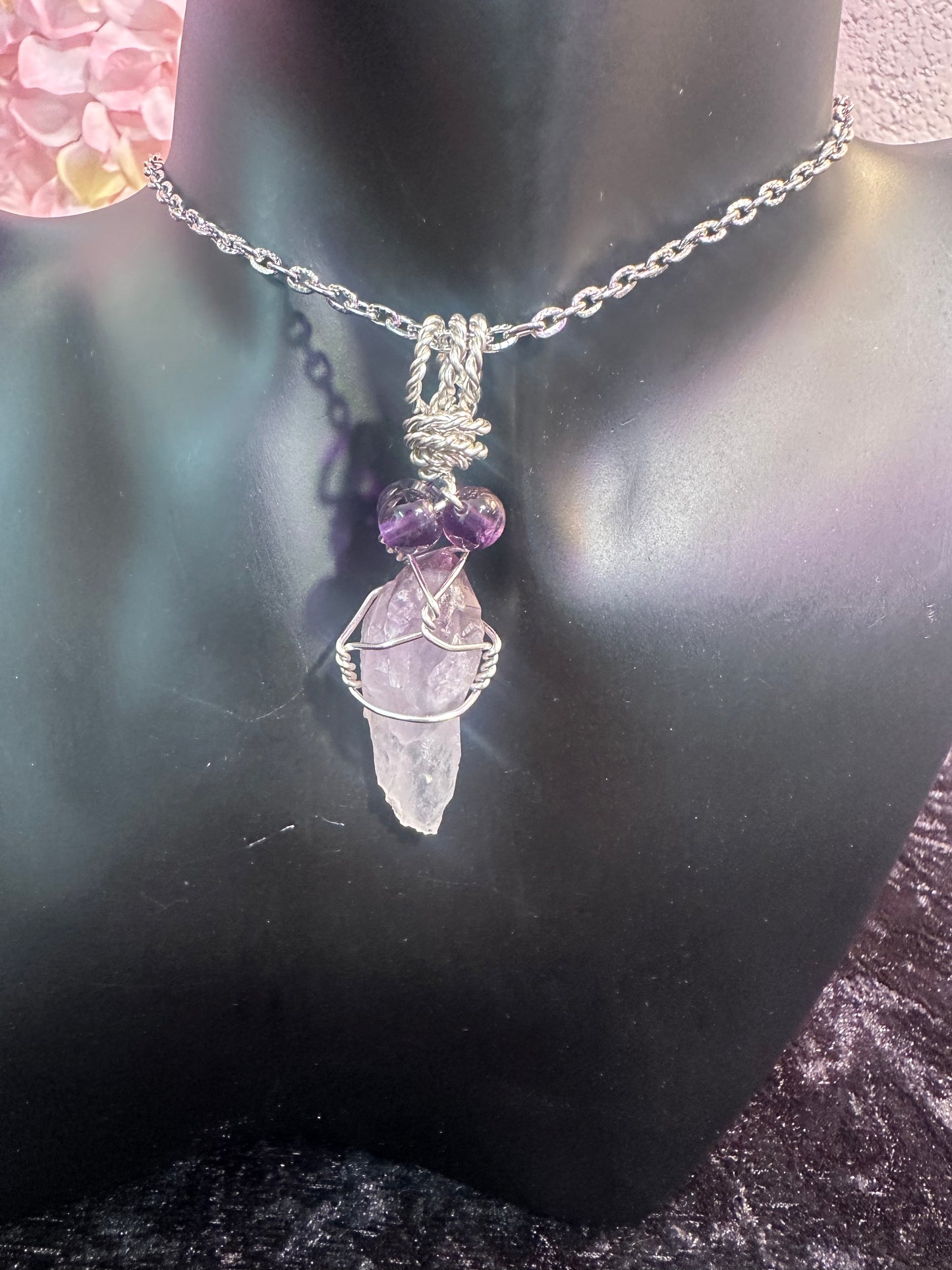 Amethyst crown wrap premium pendant