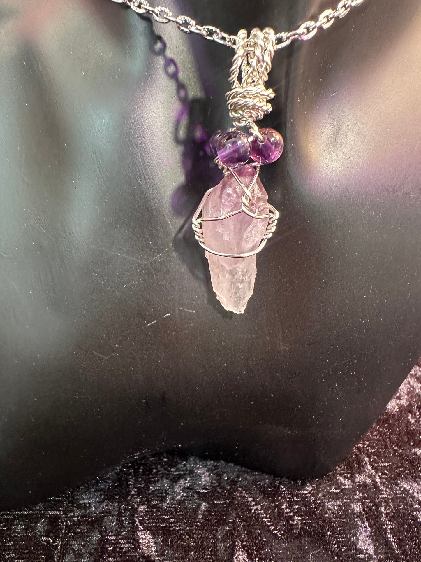 Amethyst crown wrap premium pendant