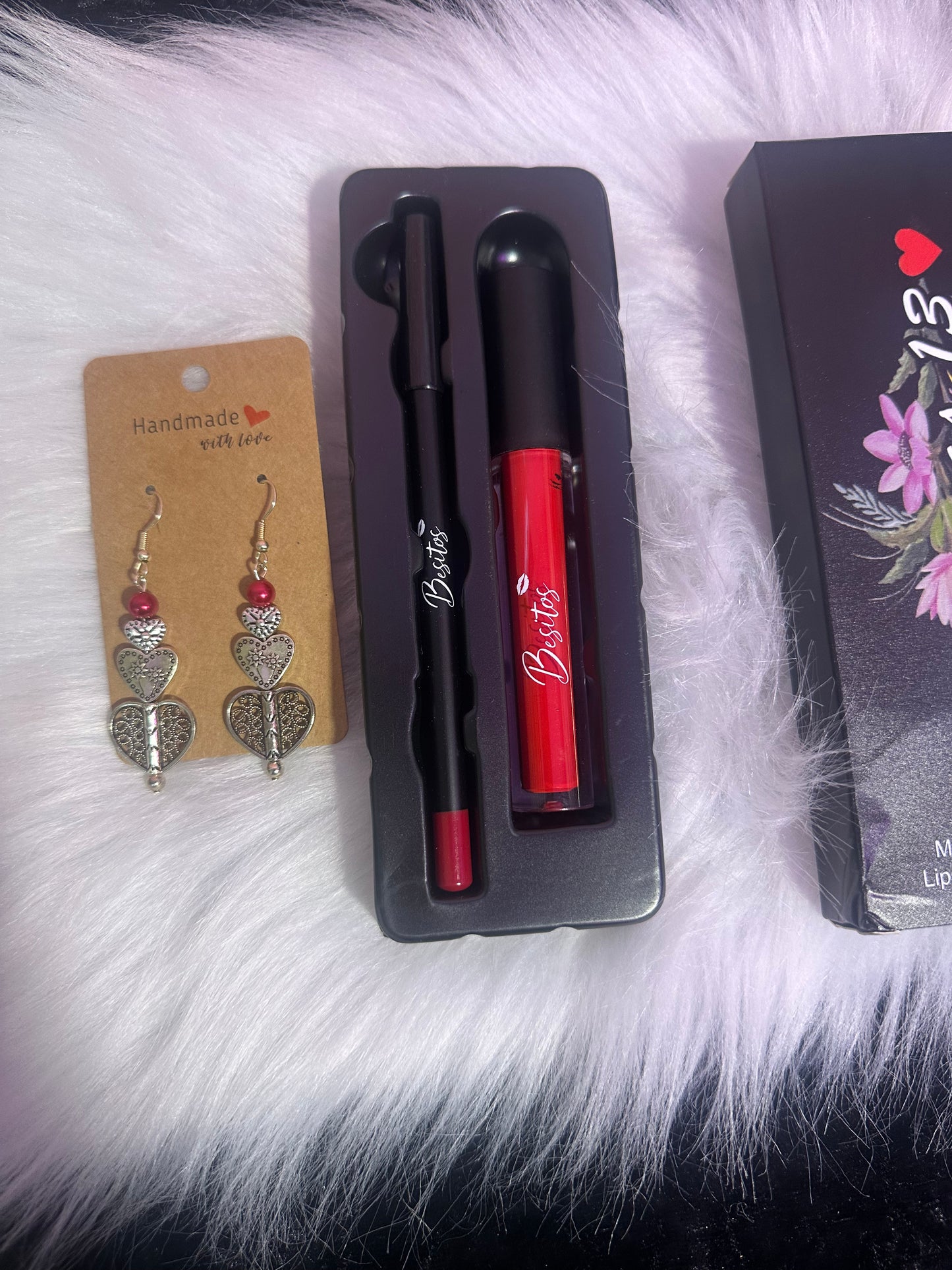 Rojo Matte Lip Kit w Corazon earrings